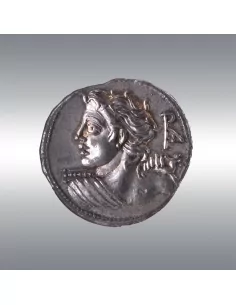 Republic, L. Caesius, Denarius 112-111 BC 2